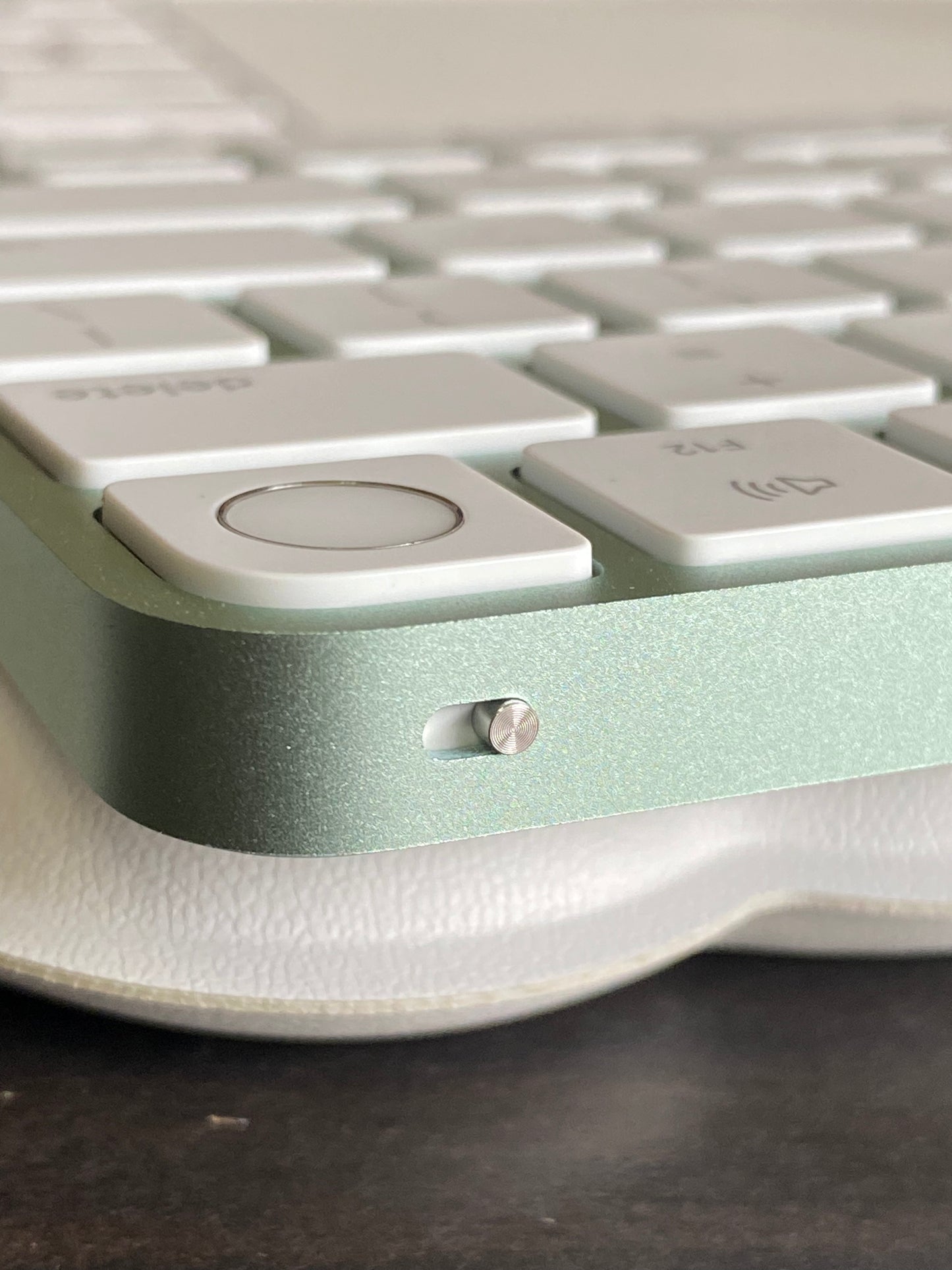 【當日出貨】｜A3118 Apple 巧控鍵盤 with Touch ID ｜全新未使用iMac紙膜 ｜註冊保固90天