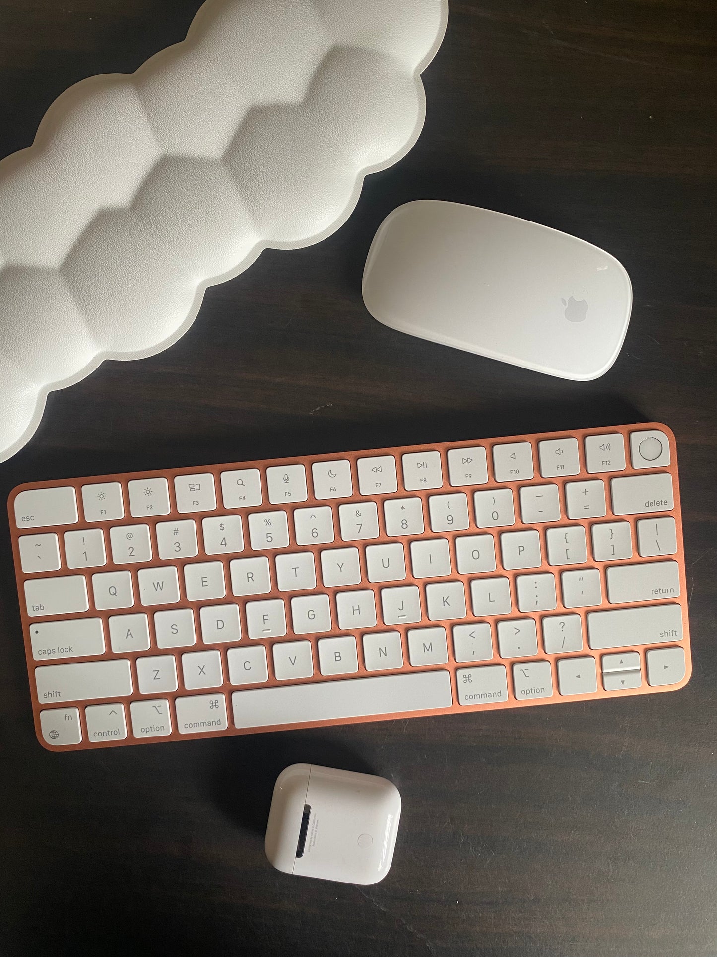 【當日出貨】｜A2449 Apple 橘色巧控鍵盤with Touch ID｜全新未使用iMac紙膜 ｜註冊保固90天