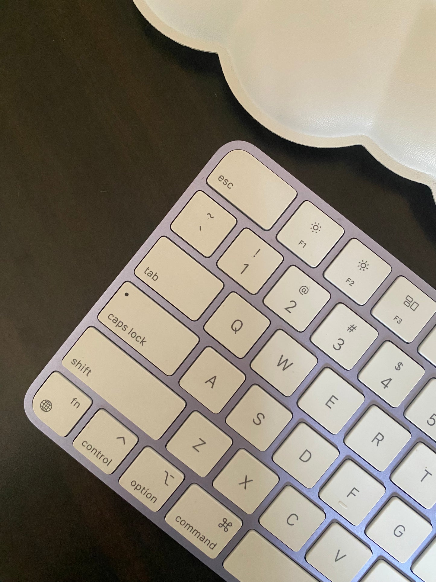 【A2449】Apple 紫色巧控鍵盤(含Touch ID)｜全新未使用iMac紙膜