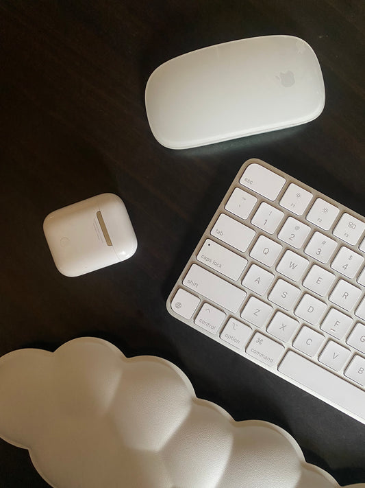 【當日出貨】｜A3118 USB-C 最新版 Apple 白色巧控鍵盤with Touch ID｜九成新以上 ｜註冊保固90天