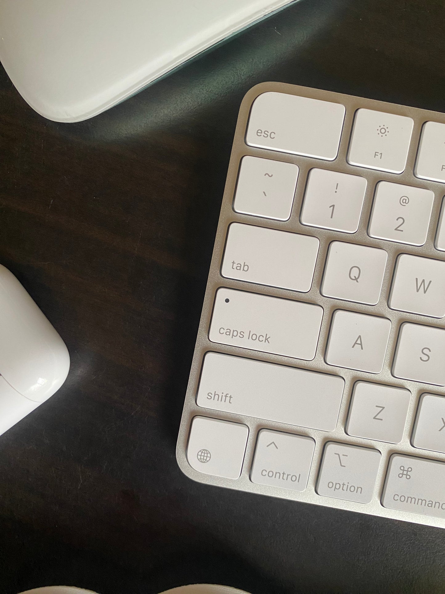 【當日出貨】｜A3118 USB-C 最新版 Apple 白色巧控鍵盤with Touch ID｜九成新以上 ｜註冊保固90天