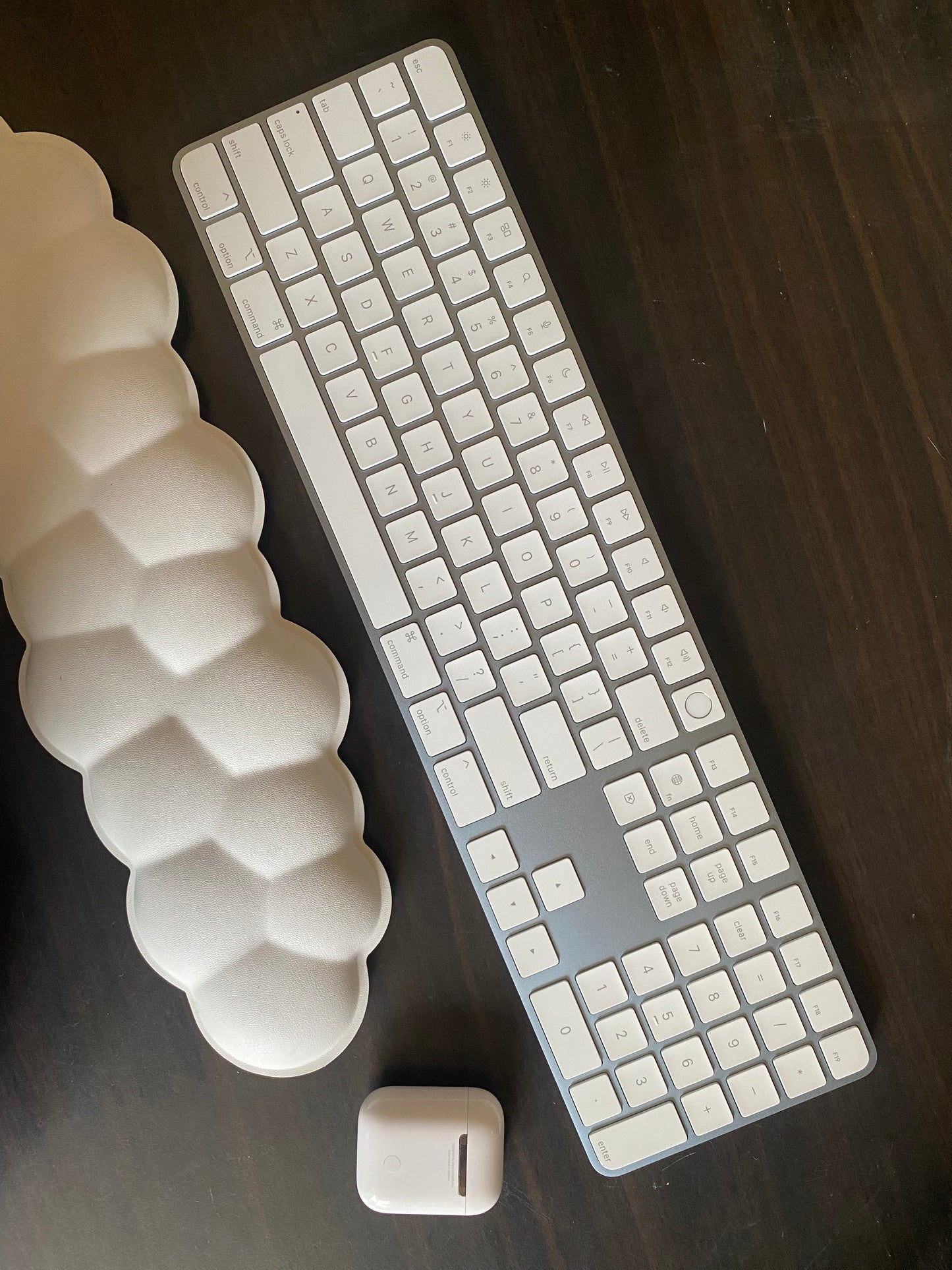 【當日出貨】｜A2520 Apple 超稀有水藍色巧控鍵盤with Touch ID｜九成新以上 ｜註冊保固90天