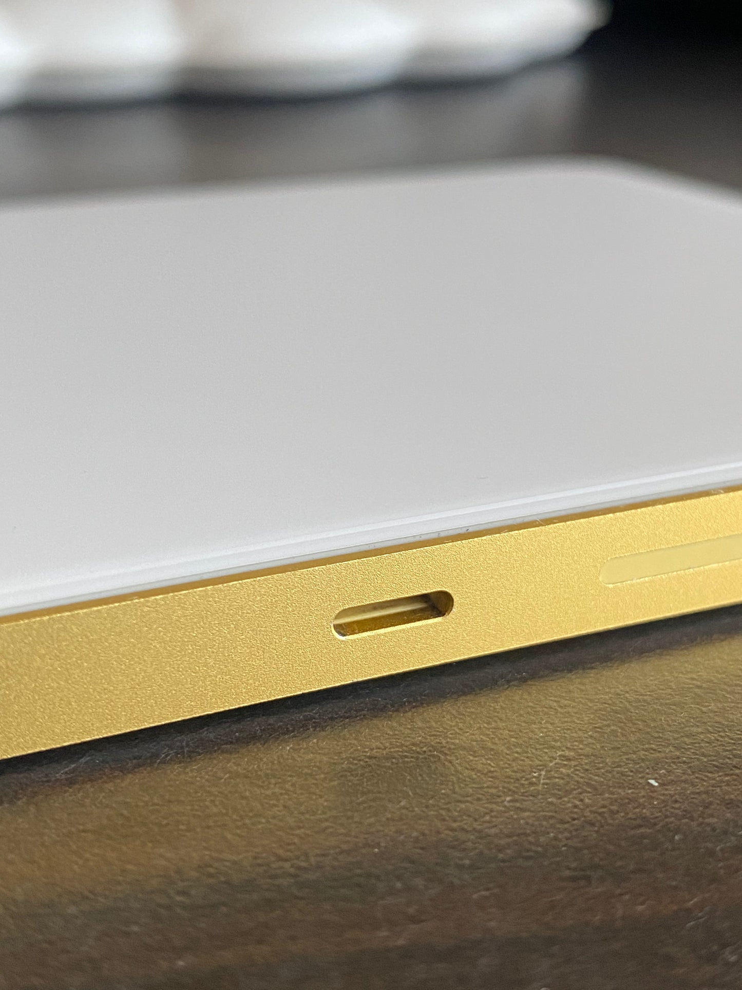 A1535 超稀有金色蘋果巧控板三代Magic Trackpad
